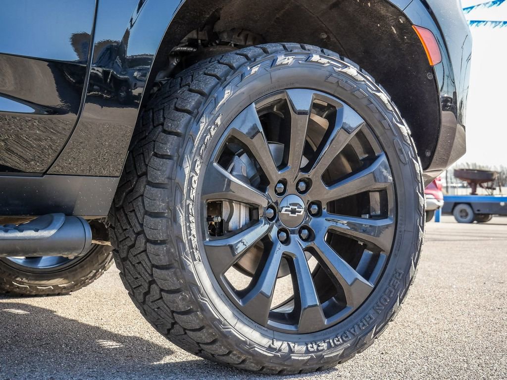 Used 2021 Chevrolet Tahoe Z71 w/ Luxury Package image 9