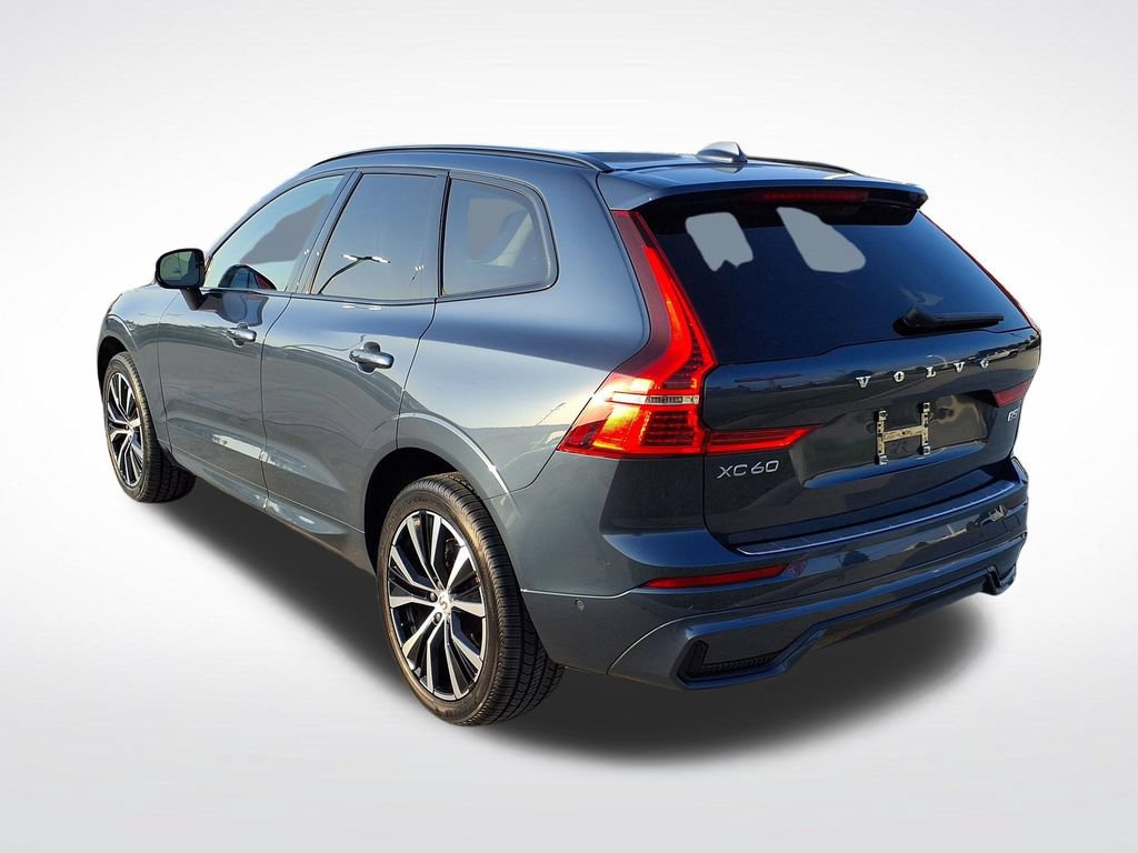 Certified 2023 Volvo XC60 B5 Plus w/ Climate Package AWD/4WD image 6