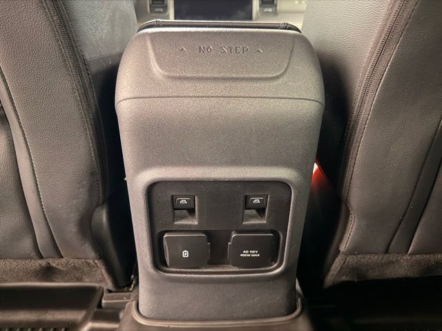 Used 2024 Ford Bronco Wildtrak AWD/4WD image 21