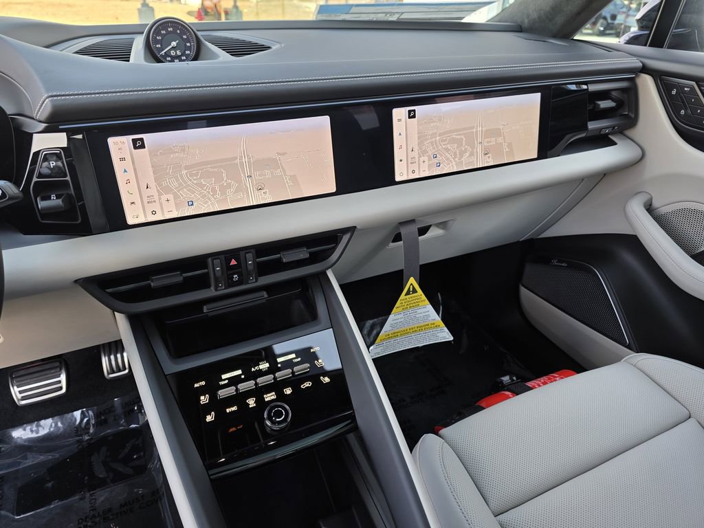 New 2025 Porsche Macan Turbo Electric image 18