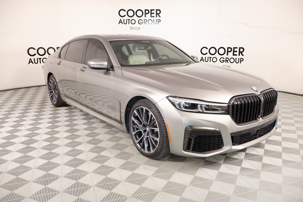 Used 2021 BMW 750i xDrive w/ Executive Package image 1