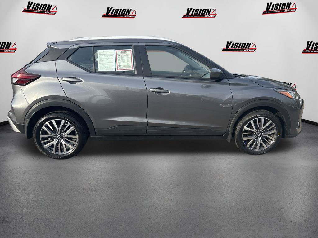 Certified 2024 Nissan Kicks SV FWD image 4