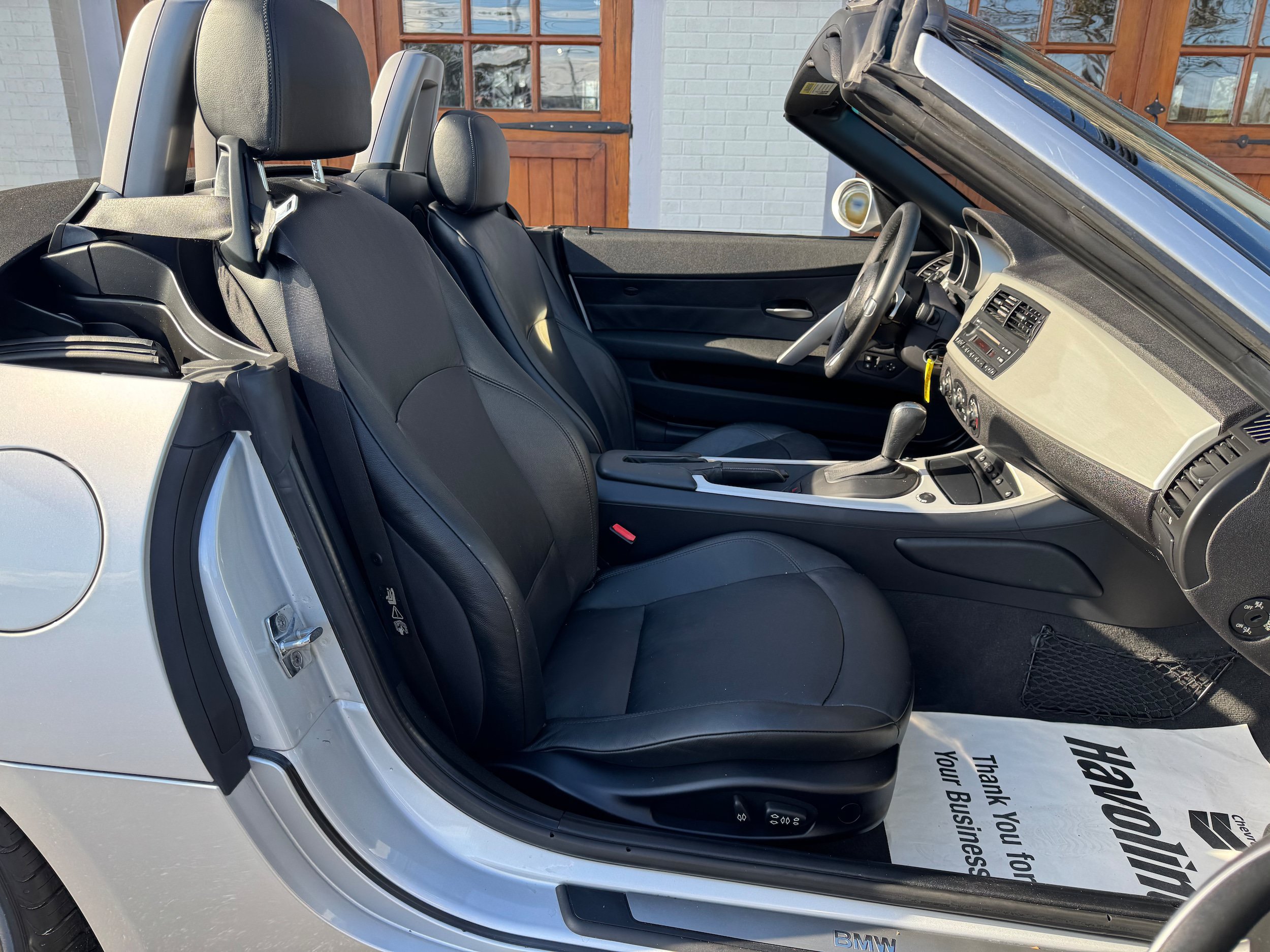 Used 2006 BMW Z4 3.0i RWD image 11