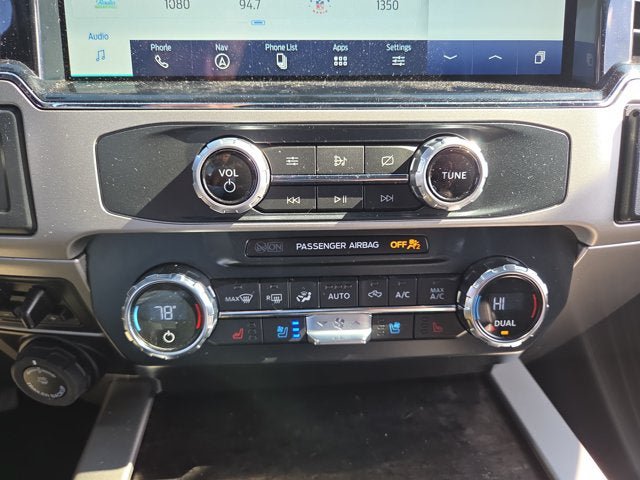 Used 2022 Ford F250 Lariat w/ Tremor Off-Road Package AWD/4WD image 17