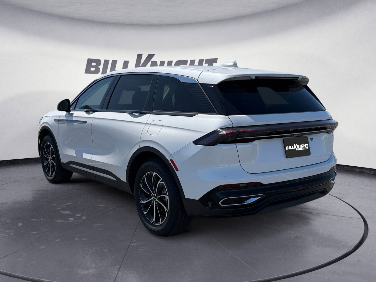 New 2026 Lincoln Nautilus Premier image 3