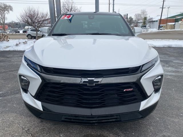 Used 2024 Chevrolet Blazer RS w/ Driver Confidence II Package image 8