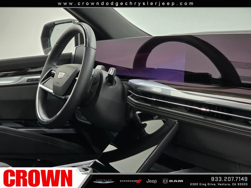 Used 2026 Cadillac Escalade Luxury AWD/4WD image 19