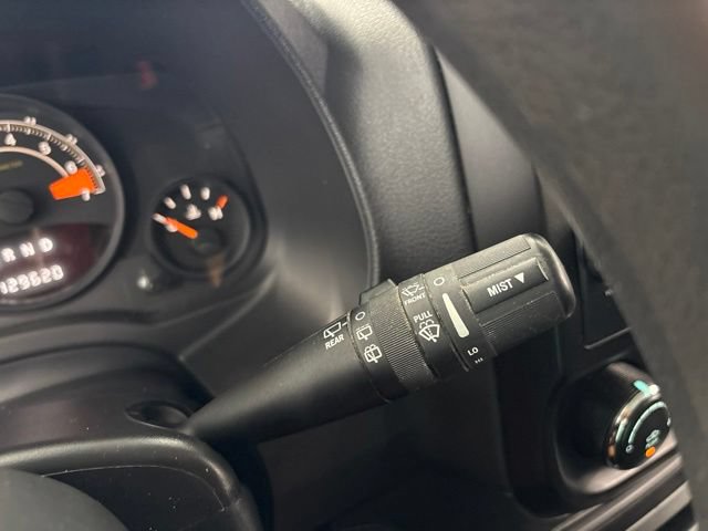 Used 2014 Jeep Patriot Sport w/ Power Value Group AWD/4WD image 28