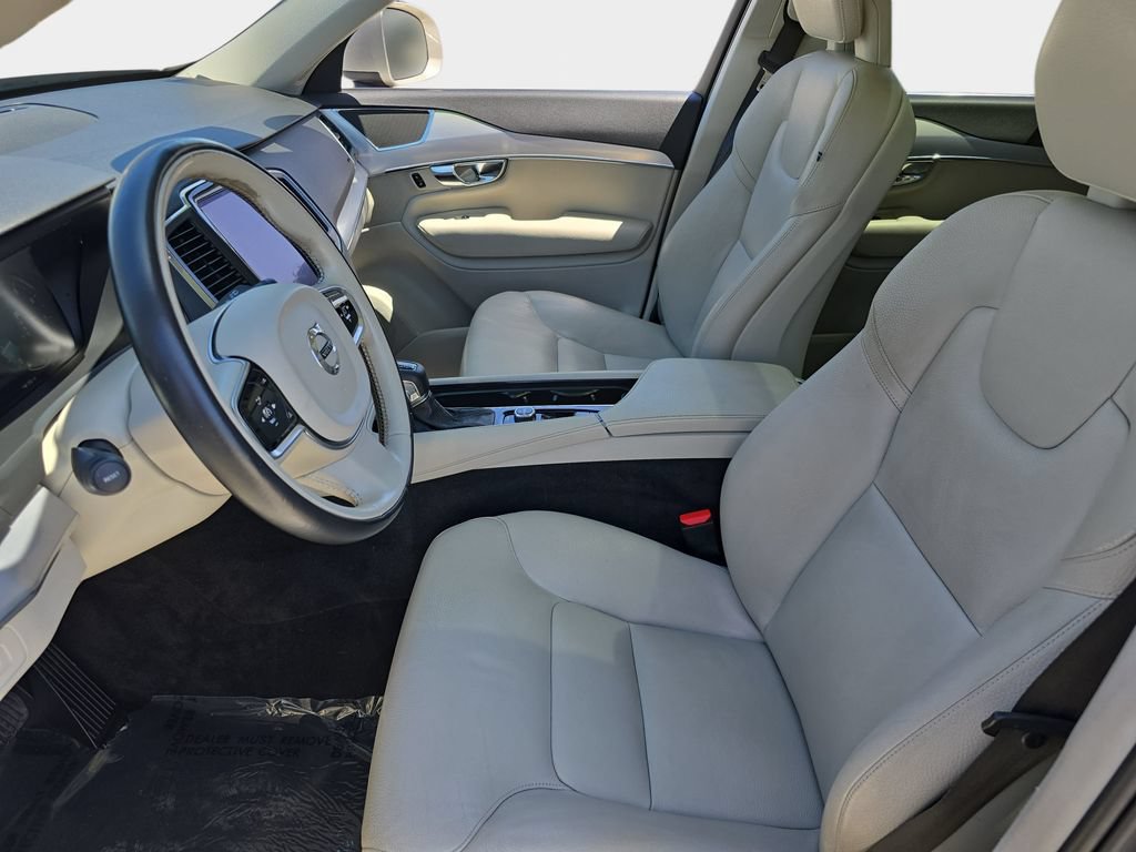 Used 2016 Volvo XC90 T6 Momentum w/ Vision Package AWD/4WD image 20