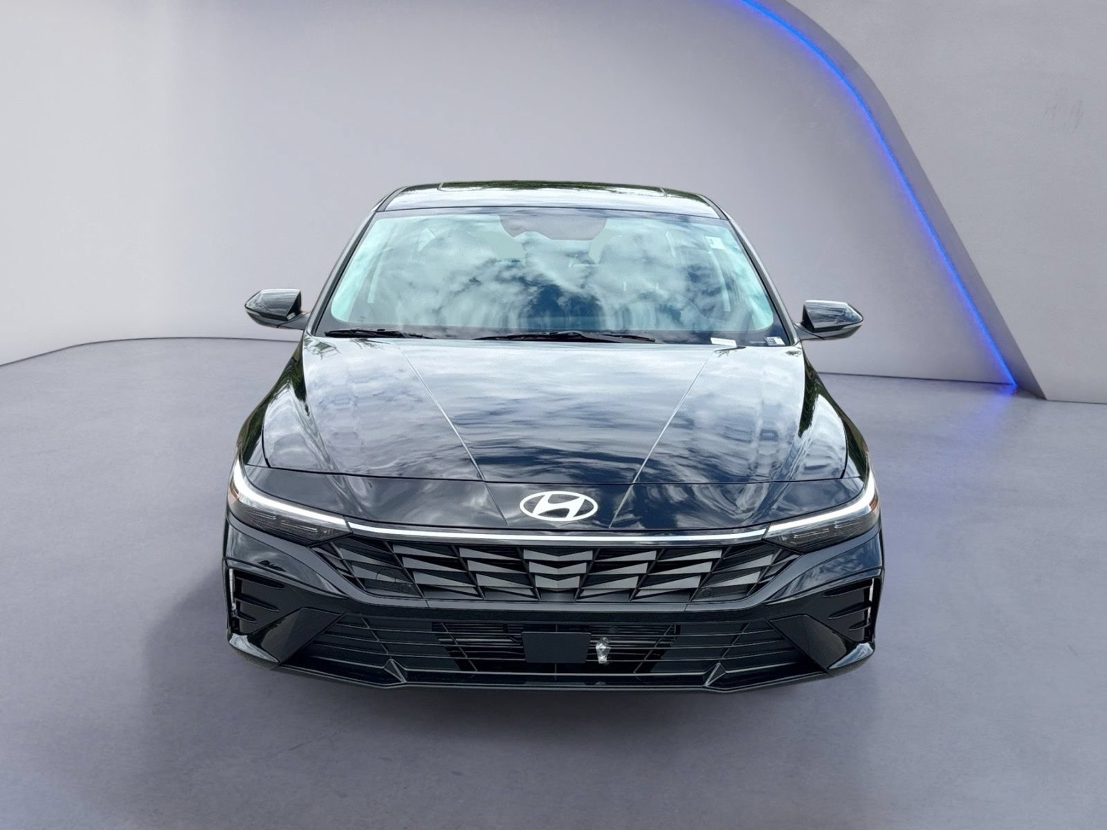 New 2026 Hyundai Elantra Limited FWD image 8