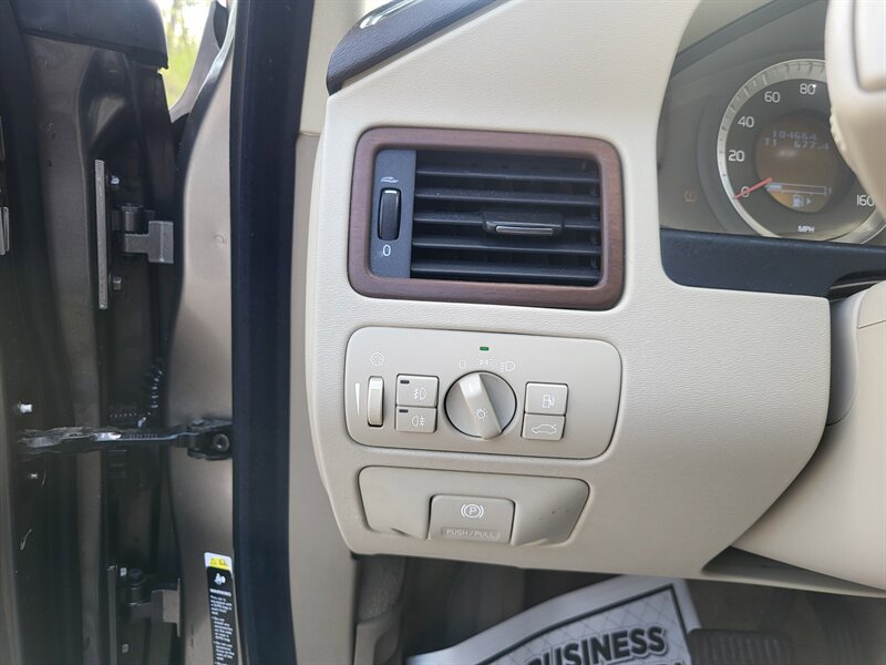Used 2009 Volvo S80 3.2 FWD image 16