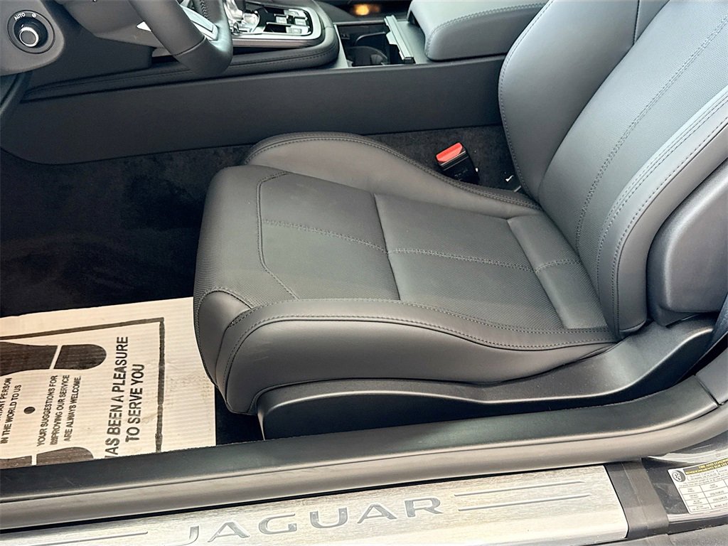 New 2024 Jaguar F-TYPE R-Dynamic image 18