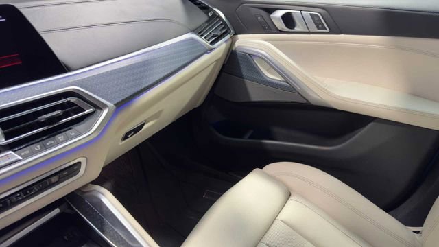 Used 2020 BMW X6 sDrive40i w/ Executive Package image 26