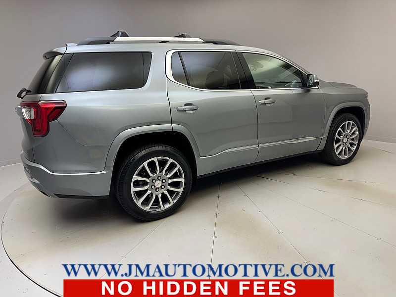 Used 2023 GMC Acadia Denali image 5