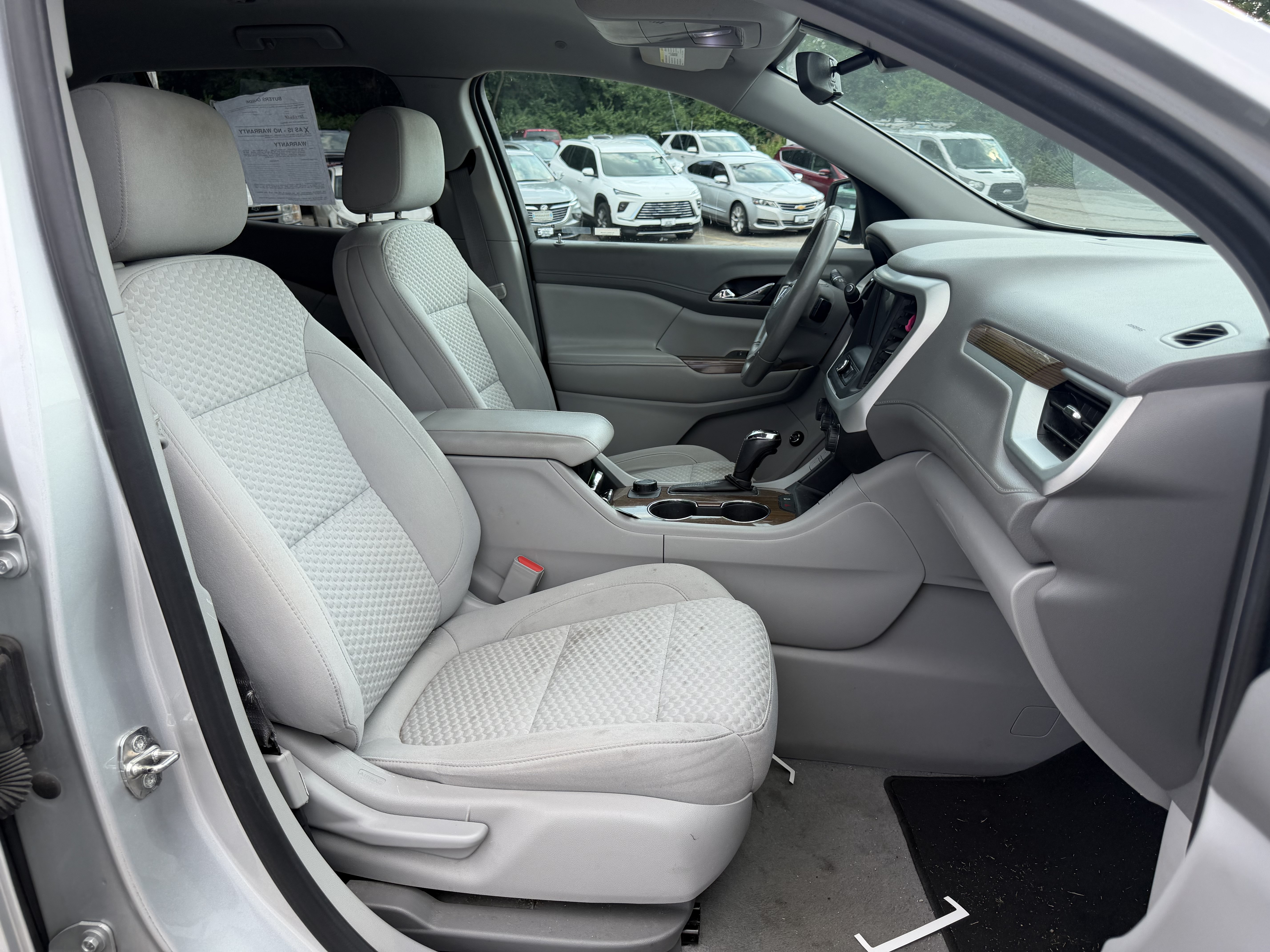 Used 2019 GMC Acadia SLE AWD/4WD image 11
