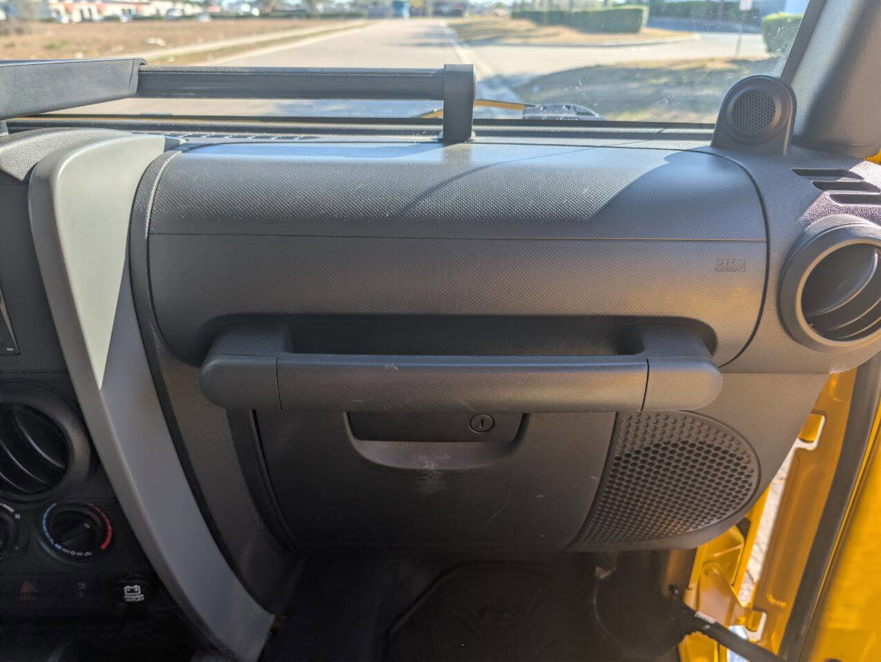 Used 2009 Jeep Wrangler Unlimited X image 24