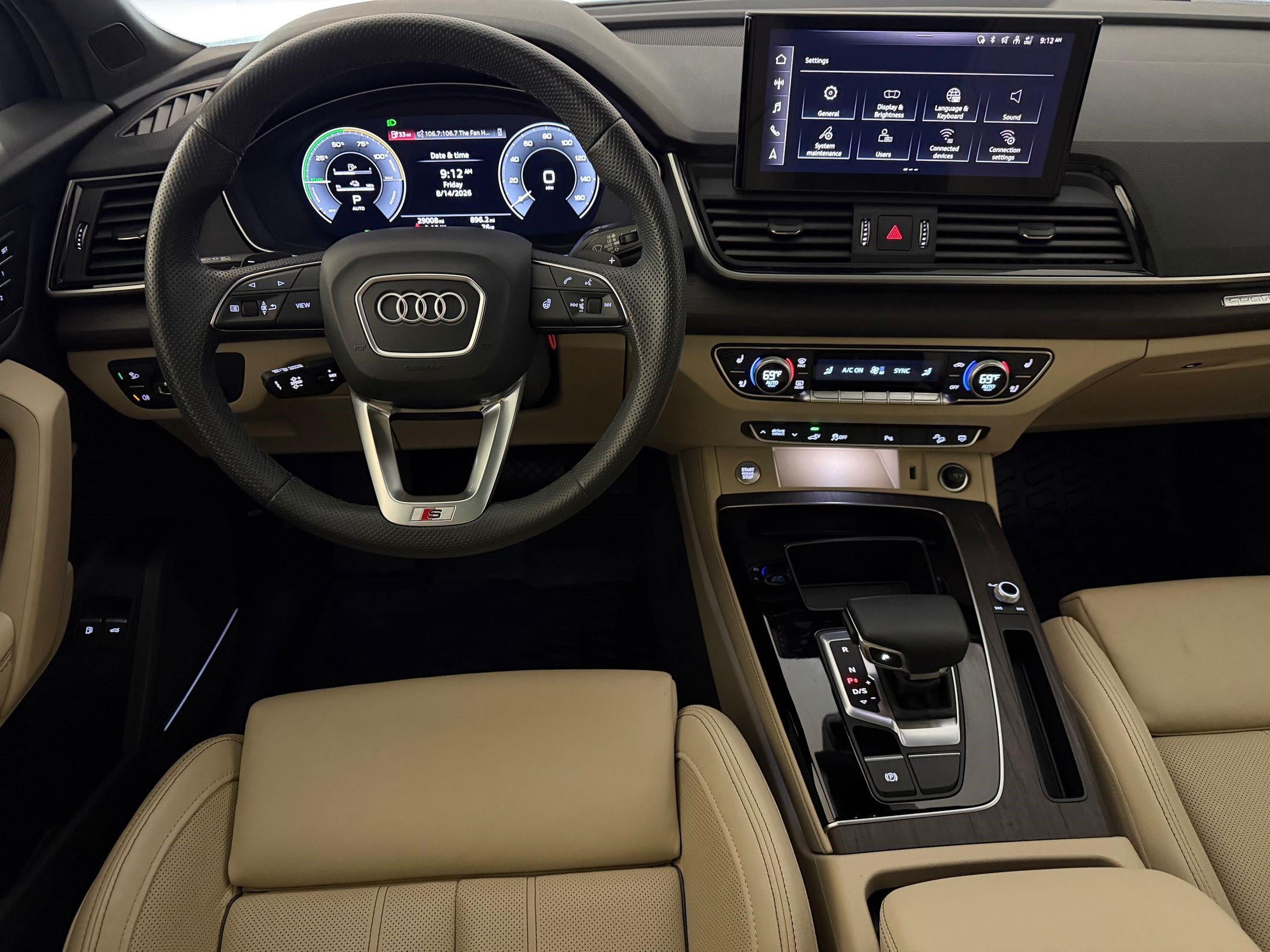 Certified 2024 Audi Q5 e Premium Plus AWD/4WD image 28