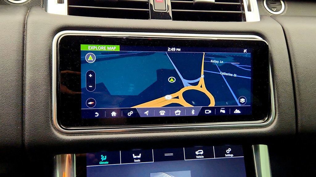 Used 2018 Land Rover Range Rover Sport SE AWD/4WD image 22