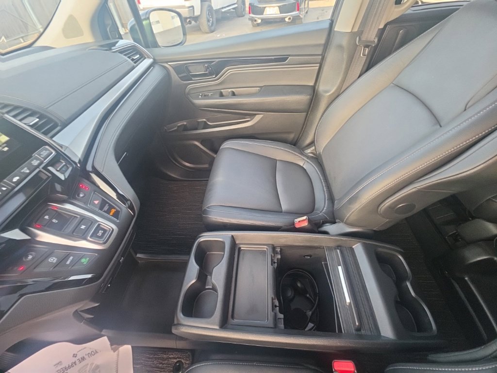 Certified 2024 Honda Odyssey Touring image 26