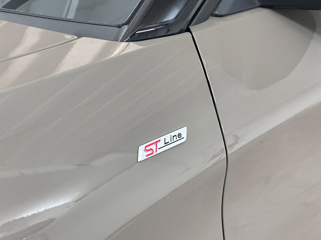 New 2026 Ford Explorer ST-Line image 19