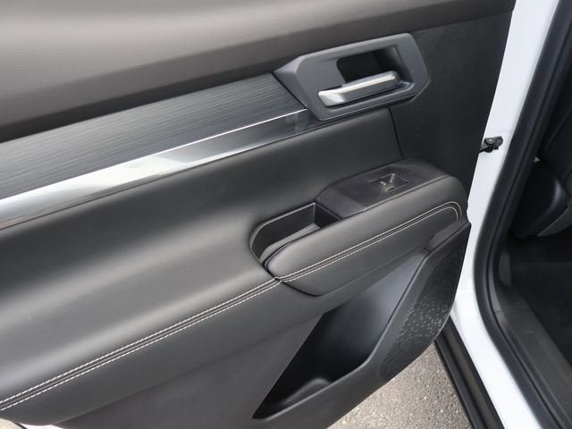 New 2026 GMC Terrain Elevation w/ Elevation Premium Package AWD/4WD image 11