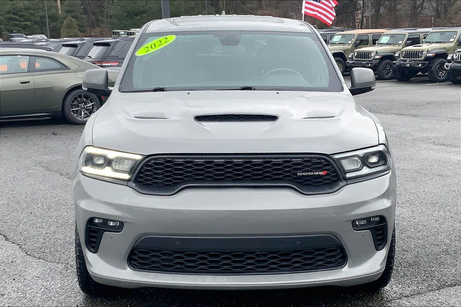 Used 2022 Dodge Durango R/T w/ Trailer Tow Group IV image 3