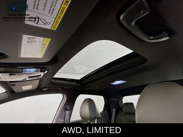 Used 2024 Hyundai Santa Cruz Limited image 23