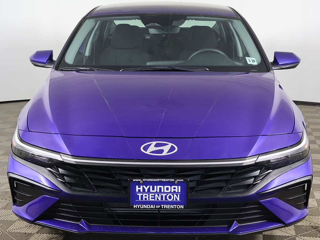 Certified 2024 Hyundai Elantra SEL image 10