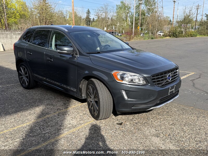 Used 2015 Volvo XC60 T5 Premier w/ Proximity Package FWD image 8