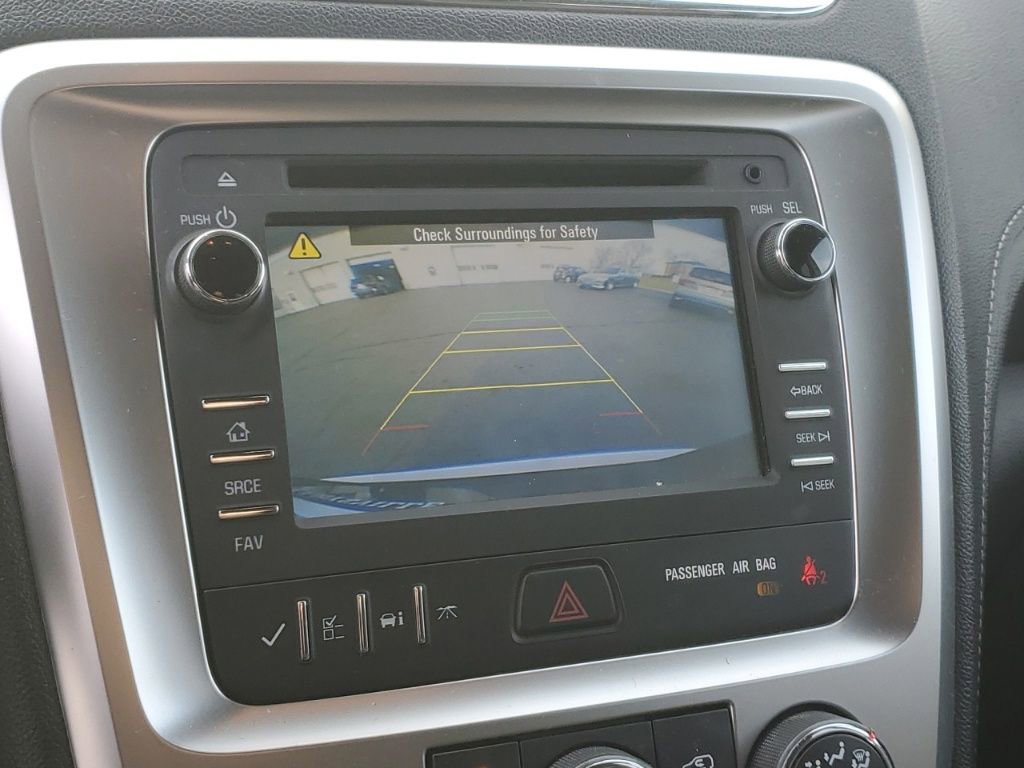 Used 2014 GMC Acadia SLE image 21