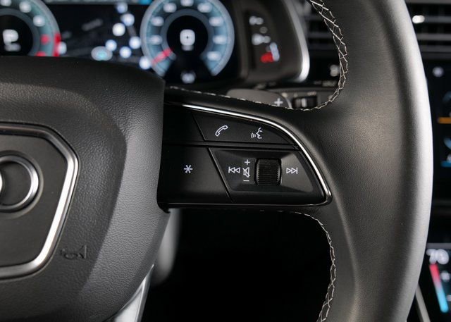 Certified 2025 Audi Q7 2.0T Premium Plus w/ Premium Plus Package image 21