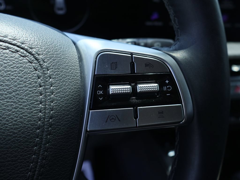 Used 2025 Kia Telluride SX Prestige AWD/4WD image 34