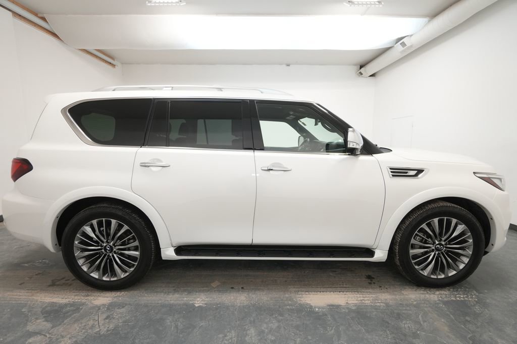 Used 2021 INFINITI QX80 Sensory w/ Cargo Package image 10