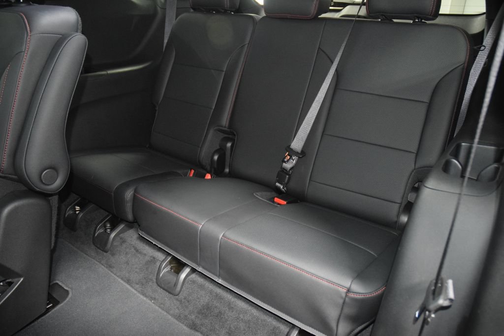 Used 2024 Chevrolet Traverse Z71 AWD/4WD image 43