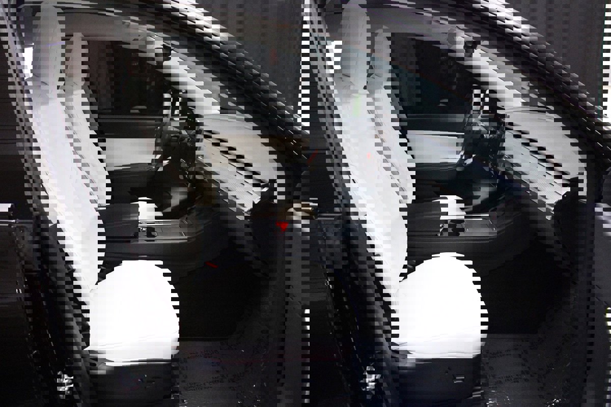 Used 2022 Tesla Model Y Performance image 47