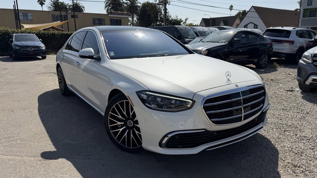 Used 2021 Mercedes-Benz S 580 4MATIC Sedan image 3