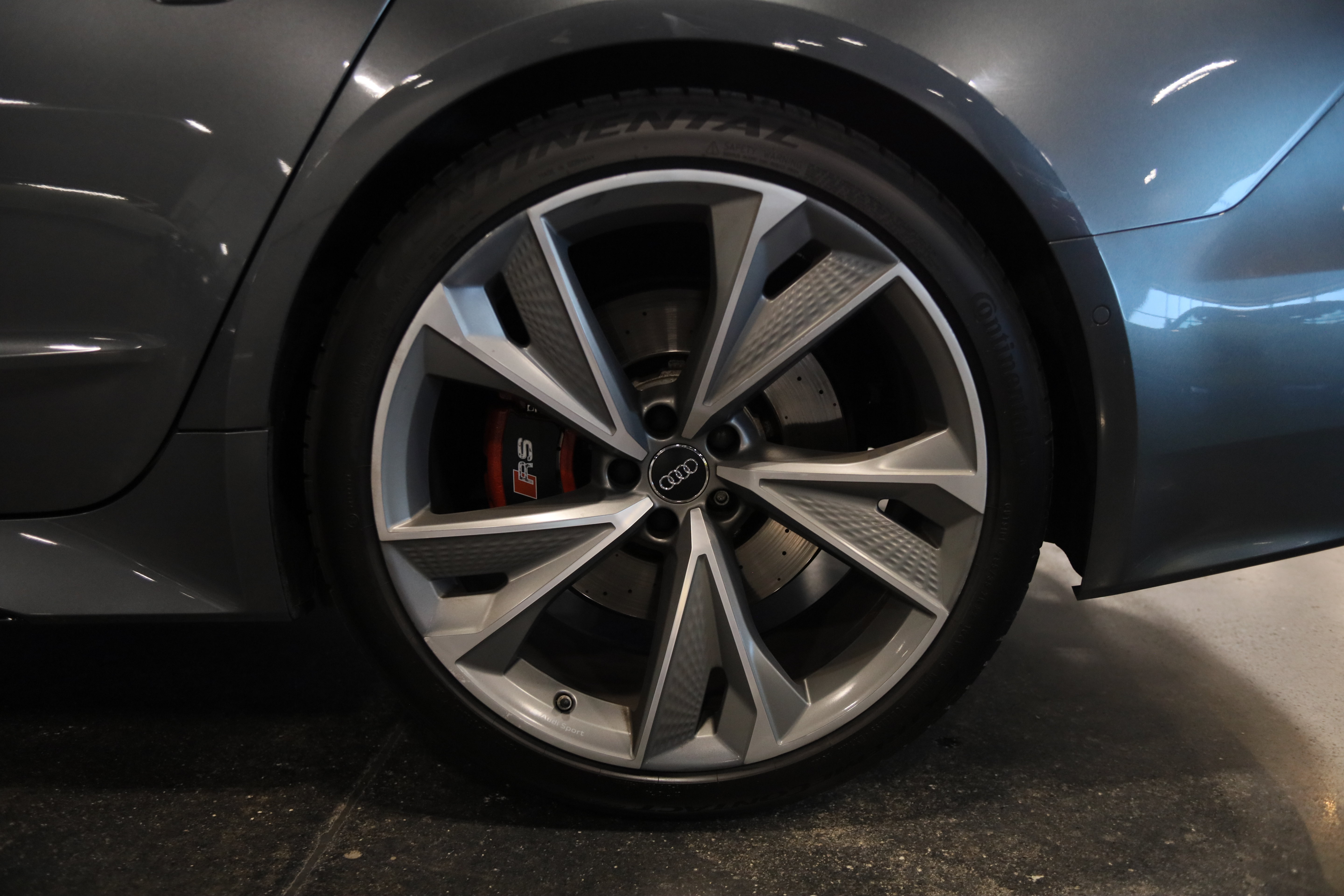 Used 2021 Audi RS 7 Sportback w/ Black Optic Package AWD/4WD image 12