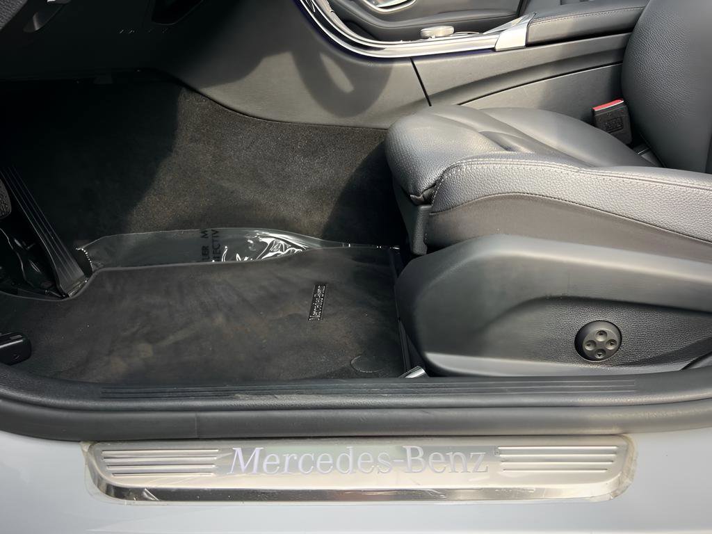 Used 2020 Mercedes-Benz C 300 Sedan image 46