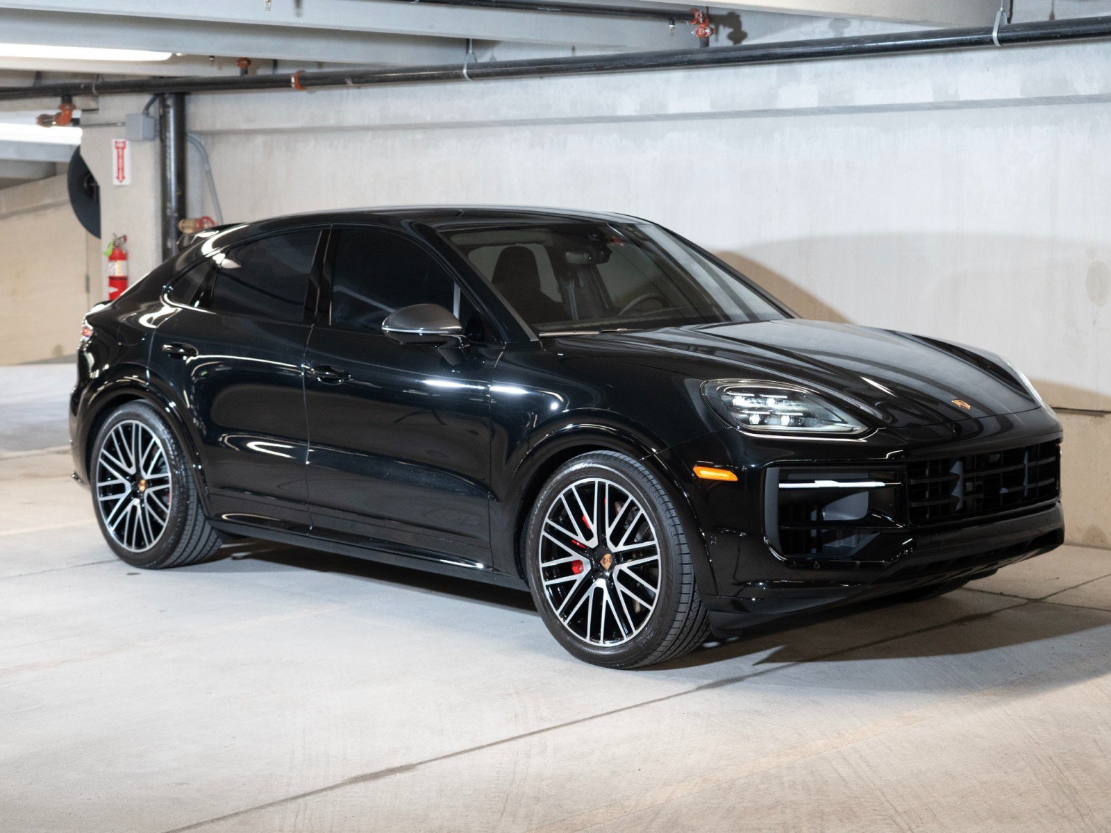 Used 2026 Porsche Cayenne GTS AWD/4WD image 7