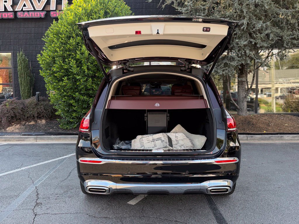 Used 2022 Mercedes-Benz Maybach GLS 600 4MATIC image 17