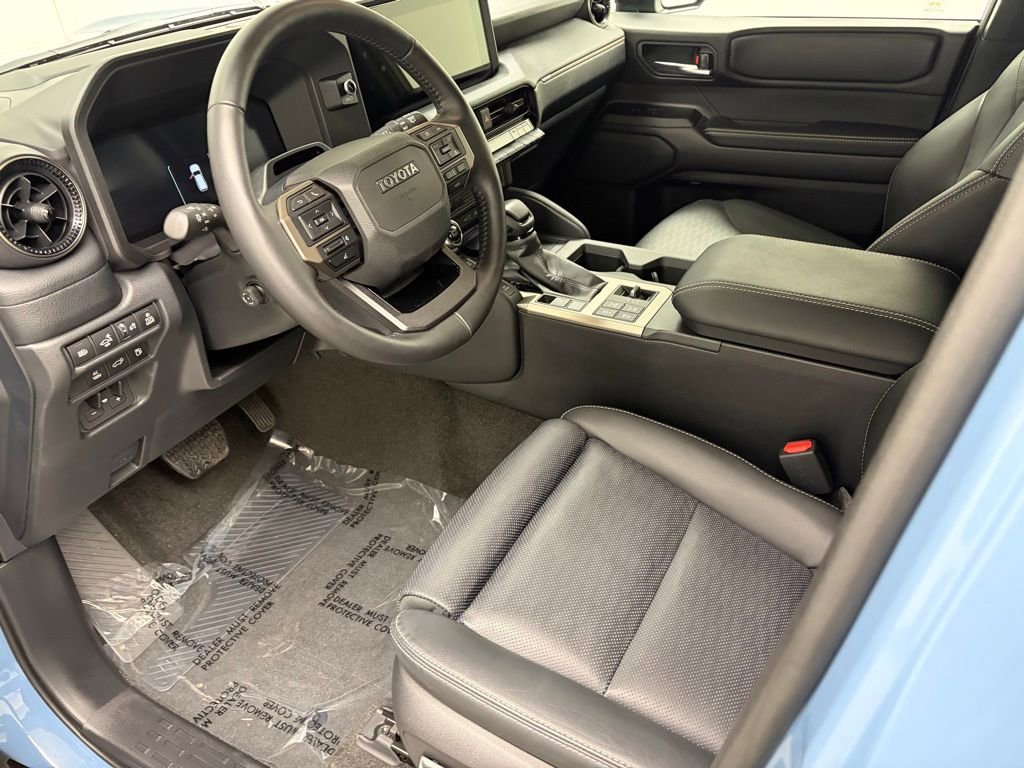 Used 2025 Toyota Land Cruiser w/ Premium Package image 15