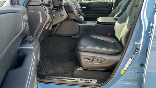 Used 2024 Toyota Land Cruiser image 18