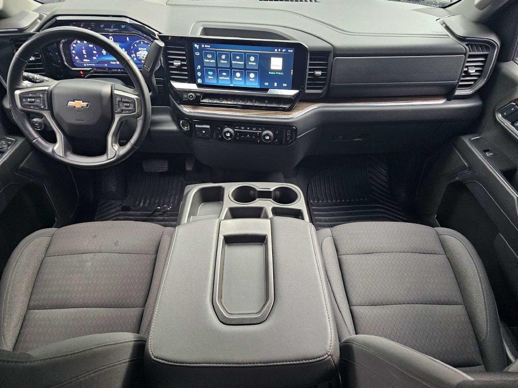 Used 2025 Chevrolet Silverado 1500 LT RWD image 12