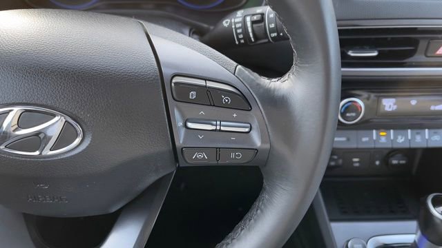 Used 2023 Hyundai Kona SEL w/ Convenience Package image 14