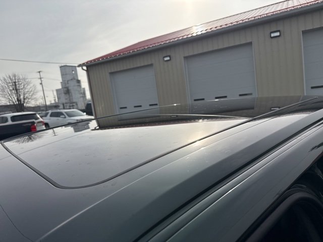 Used 2016 Ford F150 Lariat w/ Equipment Group 501A Mid image 9