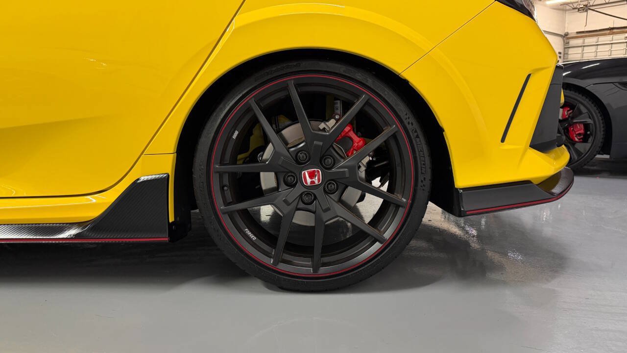 Used 2021 Honda Civic Type R Limited image 40
