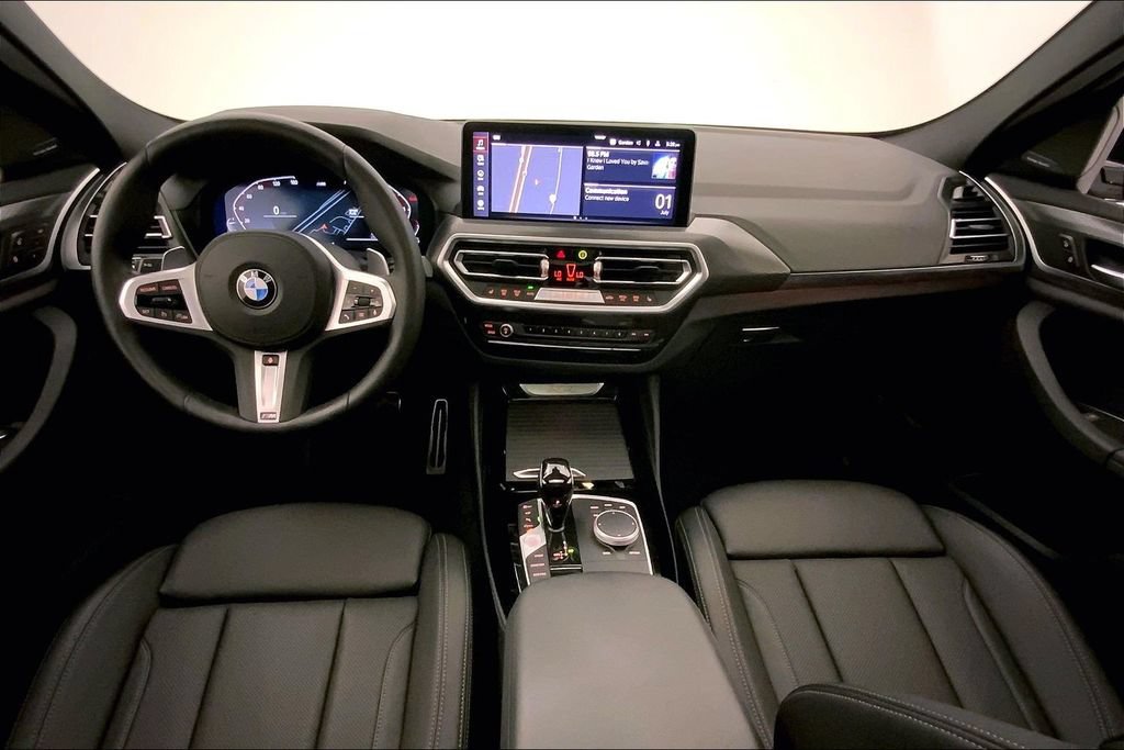Used 2024 BMW X4 xDrive30i w/ Premium Package AWD/4WD image 15