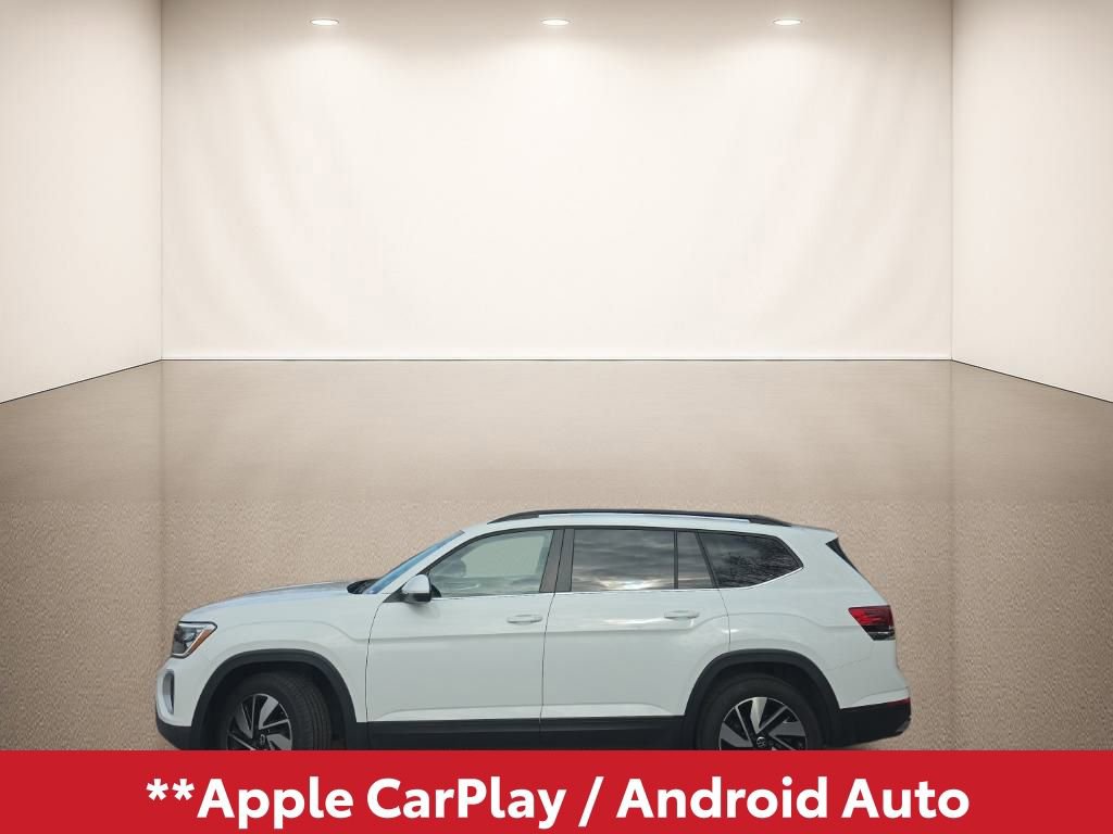 Used 2025 Volkswagen Atlas SE image 3
