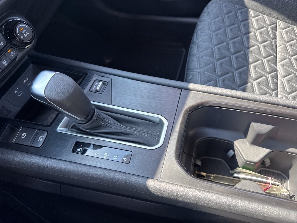 New 2027 Nissan Kicks SV AWD/4WD image 17