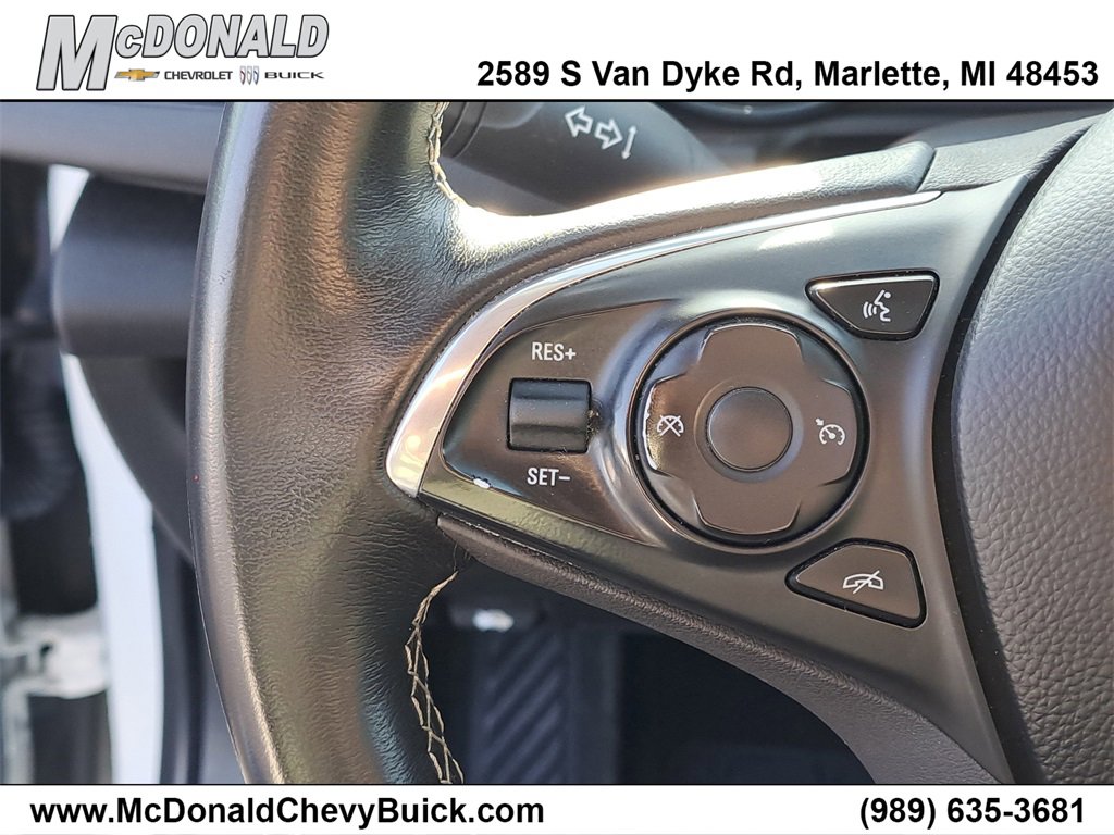 Used 2019 Buick Regal Preferred w/ Driver Confidence Package I image 10